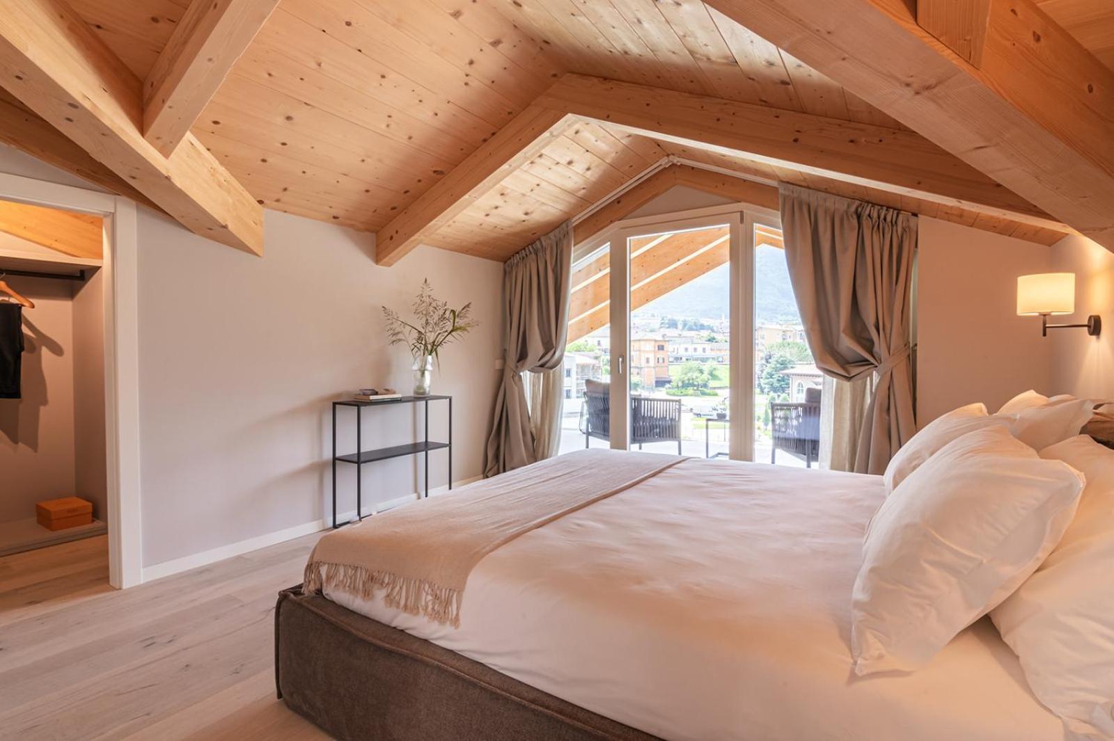 كوليكو Lago Dorato Luxury Apartments & Villa - Lake Como View المظهر الخارجي الصورة