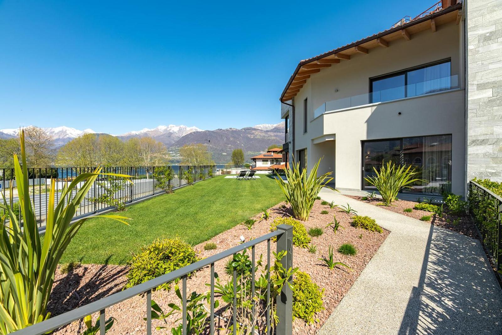 كوليكو Lago Dorato Luxury Apartments & Villa - Lake Como View المظهر الخارجي الصورة