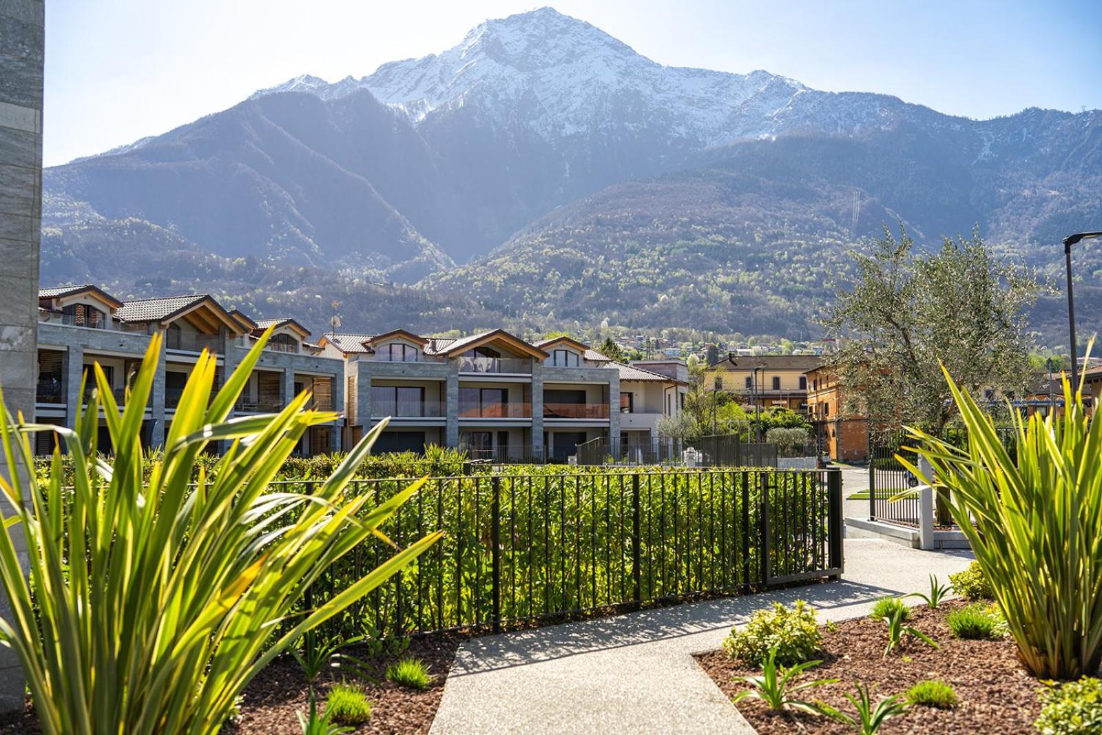 كوليكو Lago Dorato Luxury Apartments & Villa - Lake Como View المظهر الخارجي الصورة